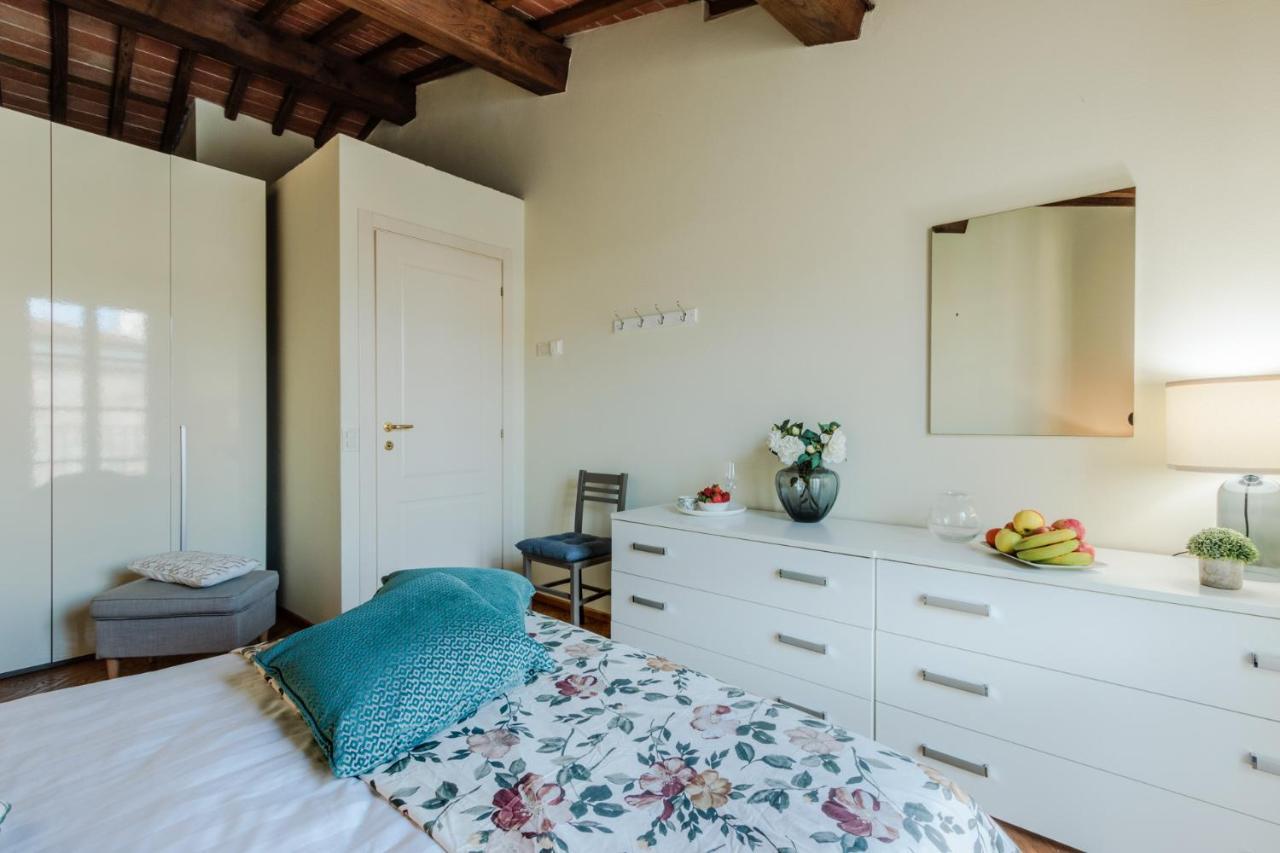 Helene Smart Flat With Elevator Inside Lucca Apartman Kültér fotó